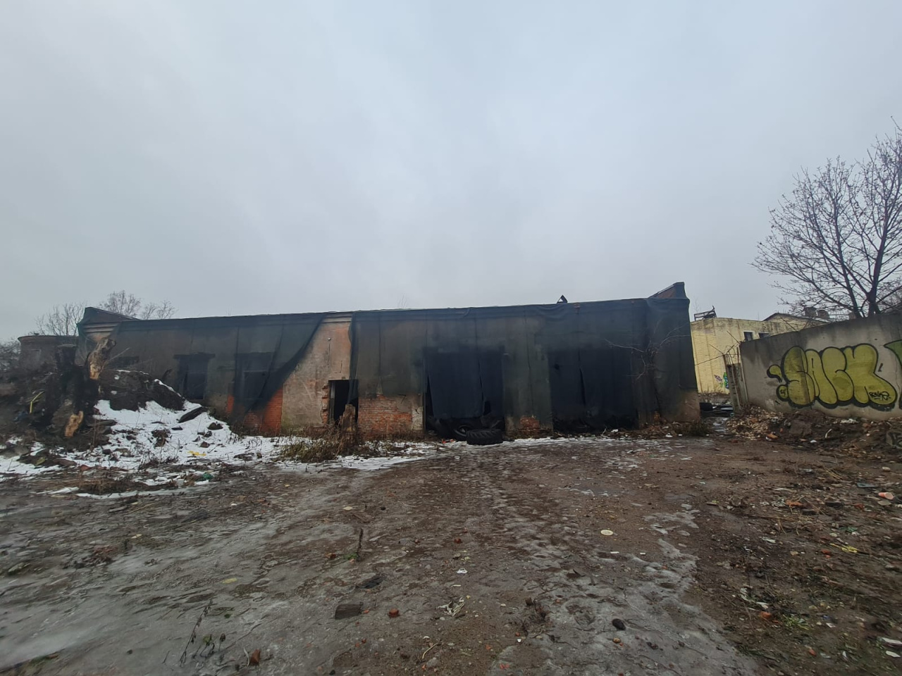 Фото земельного участка по адресу г Санкт-Петербург, Глухоозёрское шоссе, д 1 к 3